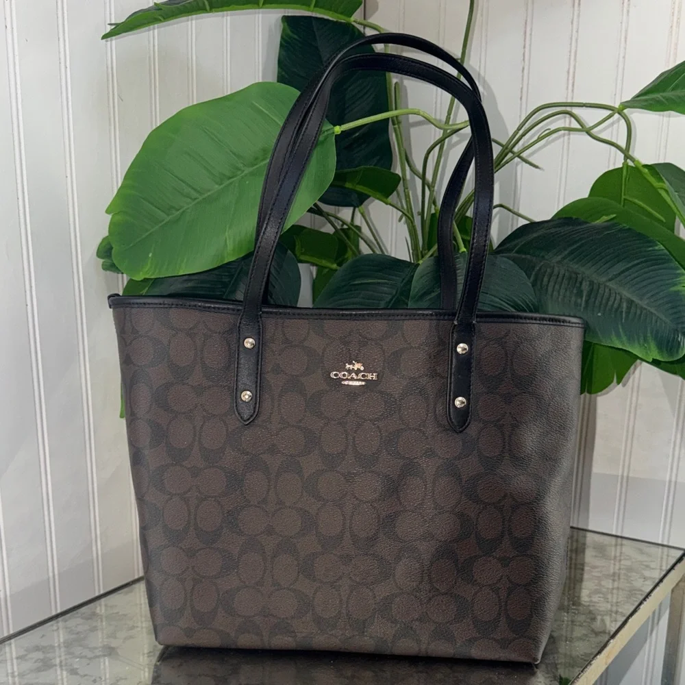 Coach City Tote in Signature Canvas Brown/Black - Classic & Spacious - Picture 11 of 17